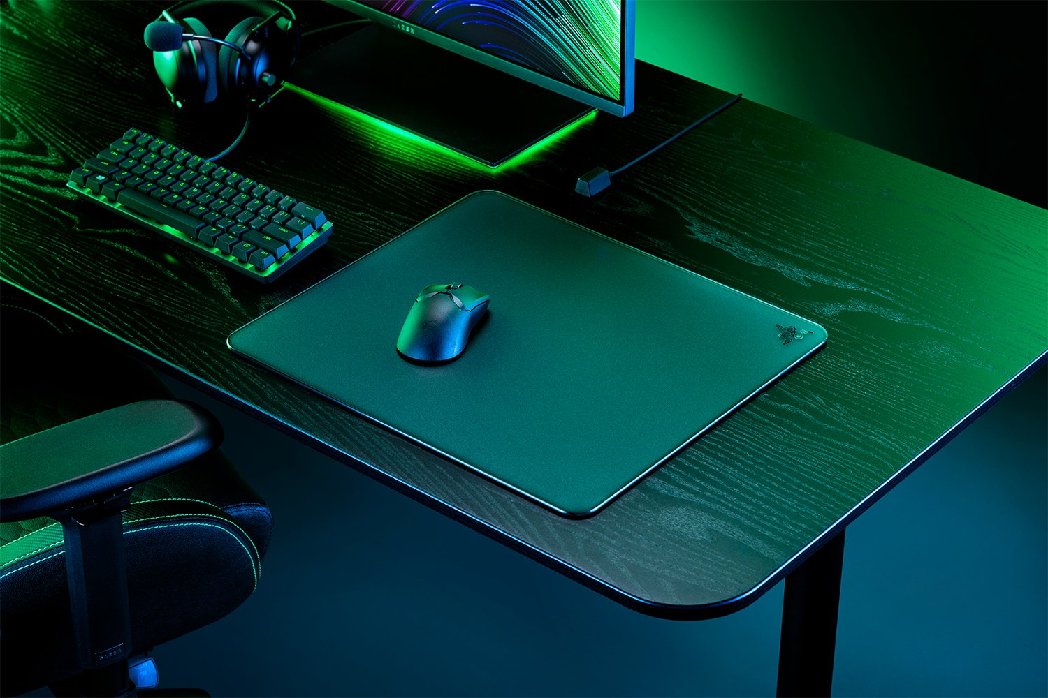 Lót chuột kính cường lực Razer Atla.s - Hàng Chính Hãng Bảo Hành 1 Năm
