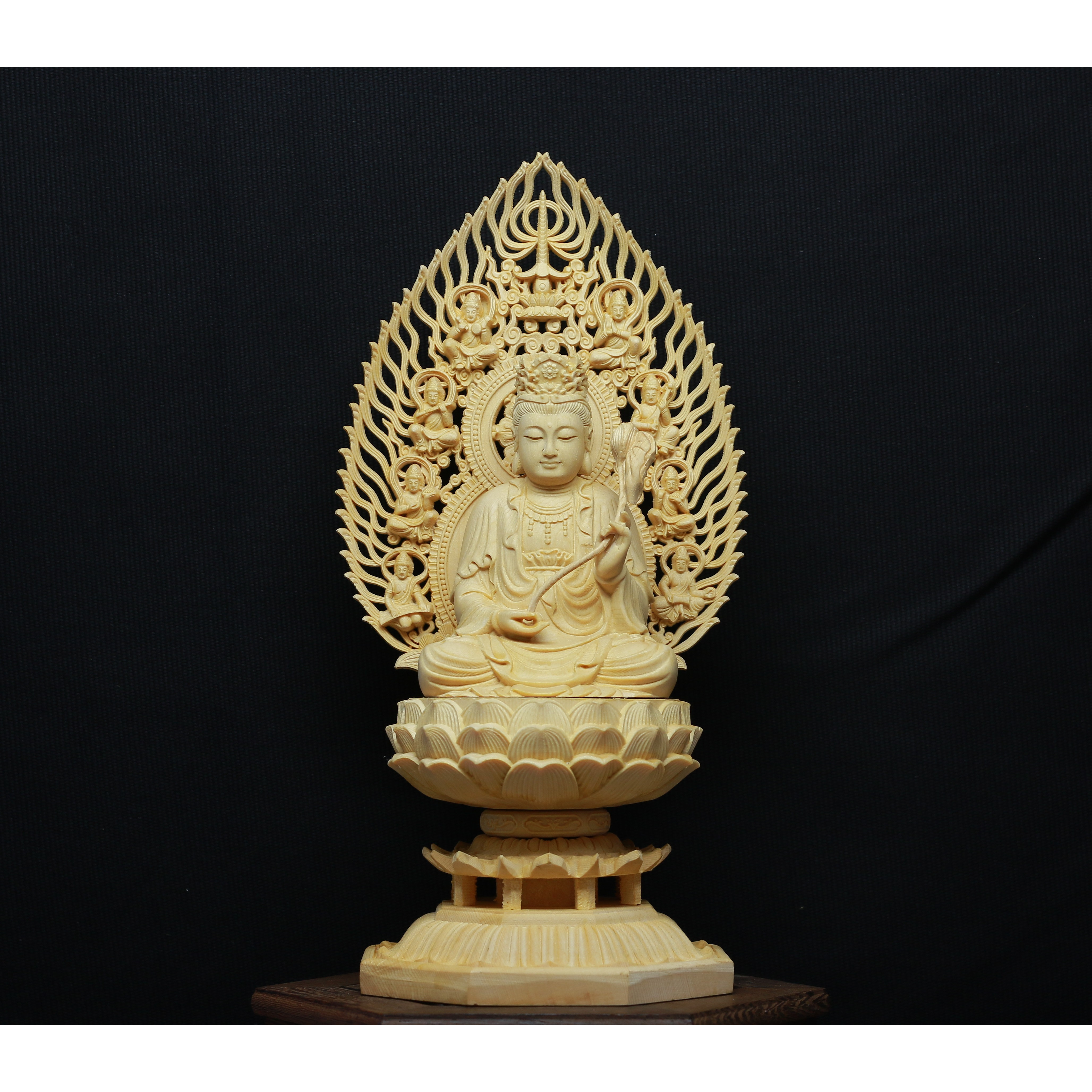 Tượng Đại Thế Chí Bồ Tát Ngồi Đài Sen- làm bằng gỗ Hoàng Dương- kích thước