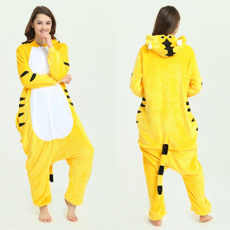 Bộ đồ ngủ hình thú hổ vàng liền thân lông mịn Pijama Động Vật Hoạt Hình cho trẻ em người lớn Cosplay nhiều màu chất liệu đẹp đón giáng sinh HOT độc và lạ 1920