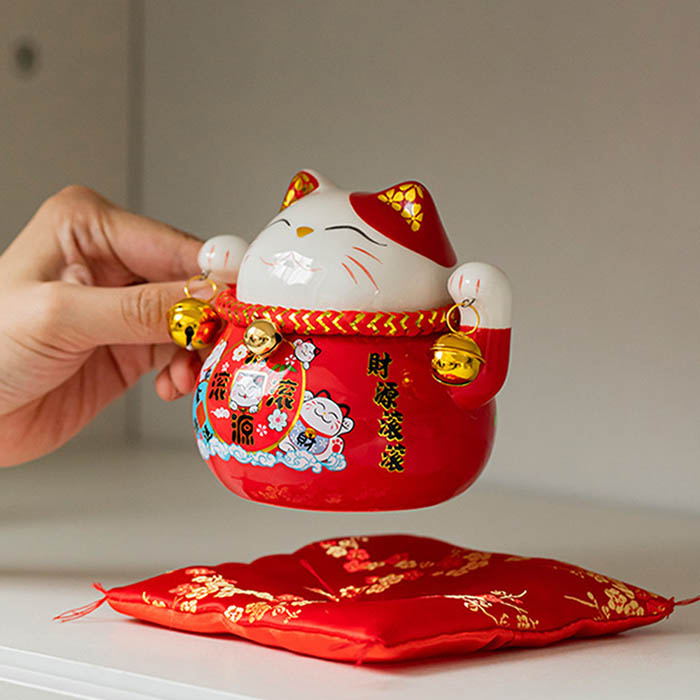 Mèo Thần Tài Đỏ Vạn Sự Như Ý (10x11x12cm) - Hàng chính hãng
