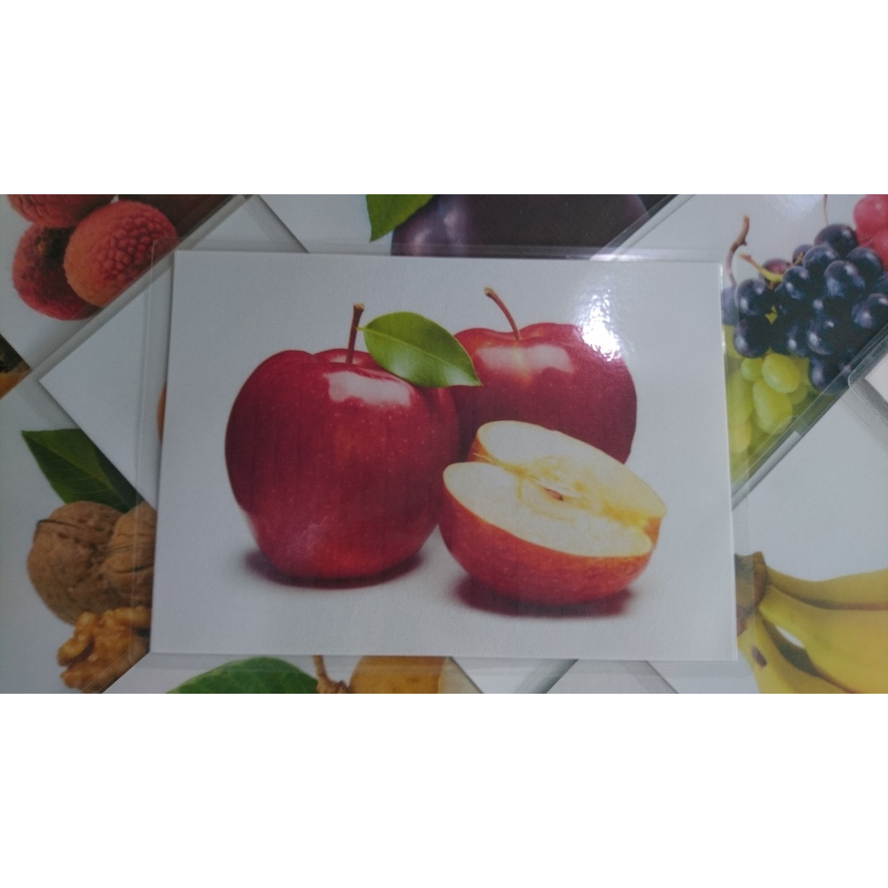 Fruit Flashcards - Set 1 - Thẻ học tiếng Anh chủ đề Trái cây - Bộ 1 - 20 cards: apple, apricot, avocado, banana, date, dragon fruit