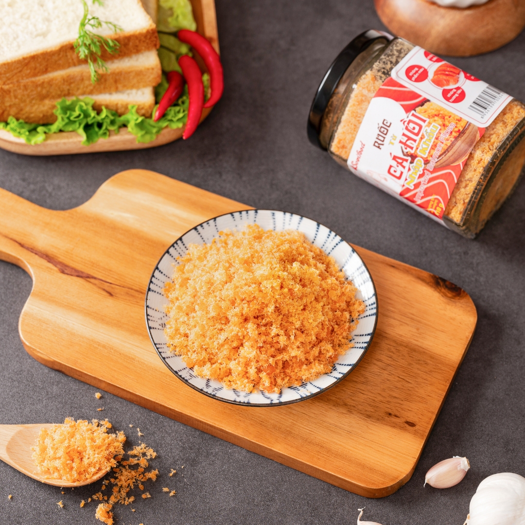 Ruốc Cá Hồi Sovifood - Không Chất Bảo Quản Hóa Học, Giàu Omega 3, DHA, Mềm Tơi Cho Bé - Lọ 110G