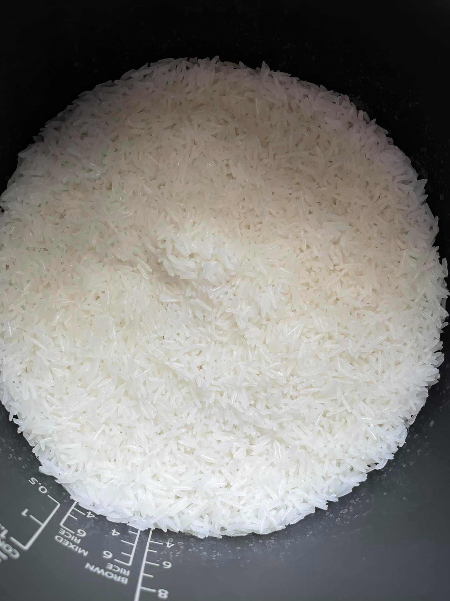 Combo 2 Sản Phẩm Gạo ST25 Túi 5Kg - Gạo Ông Cua, Đặc Sản Sóc Trăng