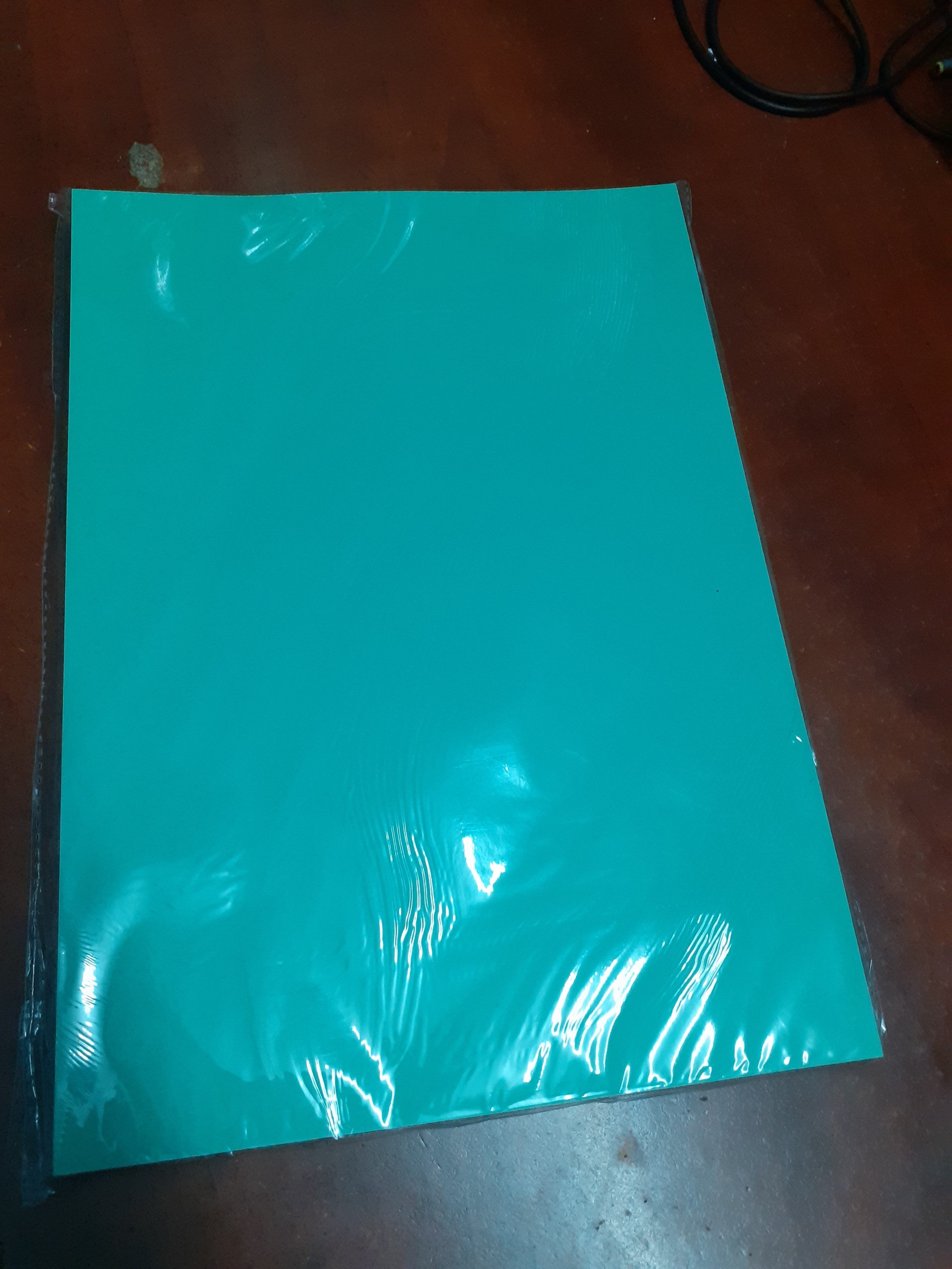 Bìa màu thái lan A4 180gsm (100 tờ/xấp)