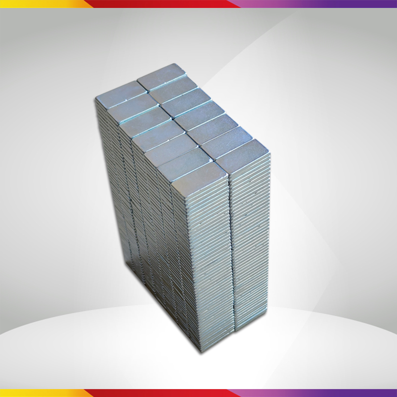 20 Viên Nam Châm Đất Hiếm Hình Chữ Nhật 20x10x2mm Mạ Kẽm Lực Từ N35 Cực Mạnh