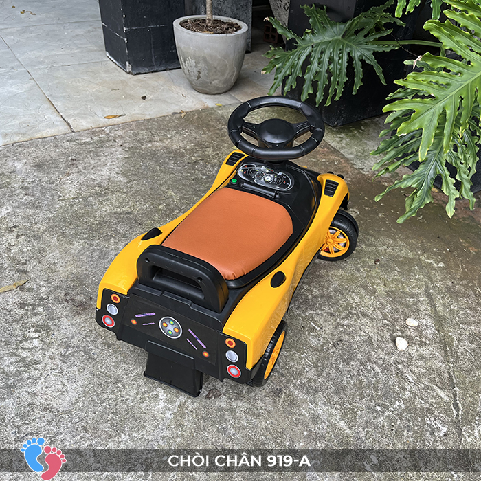 Xe chòi chân mô tô yên da BABY PLAZA SC-919-A