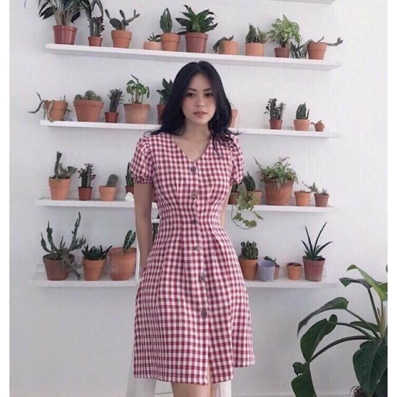 Đầm Caro chít eo tay phồng