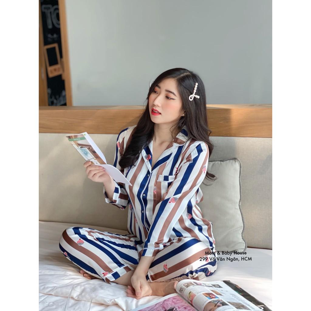 Bộ pijama dài sau sinh họa tiết trẻ trung