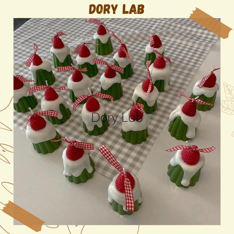 Nến Thơm Bánh Pudding Dâu Tây Phủ Kem Handmade, Phụ Kiện Decor - Dory Lab