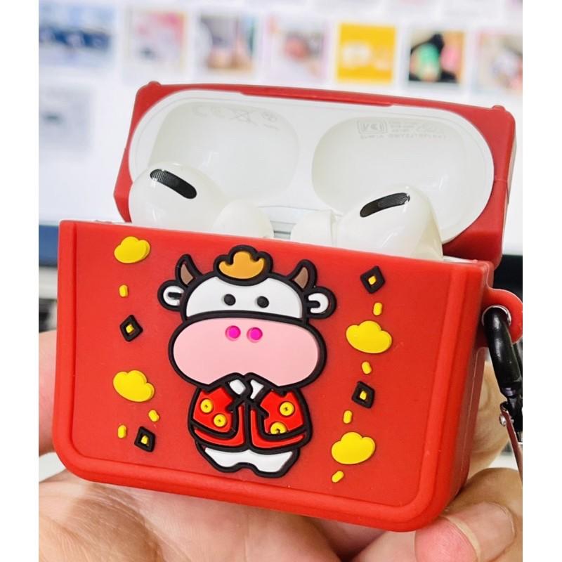Vỏ ốp case dành cho Airpod Pro TRÂU THẦN TÀI MAY MẮN có móc đeo