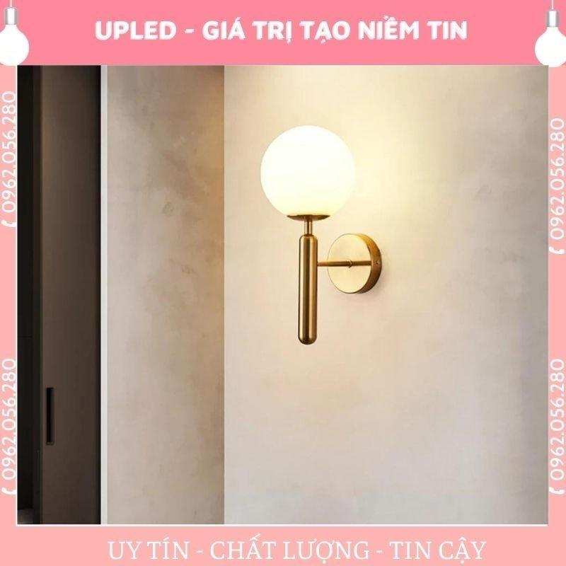 Đèn treo tường cao cấp tặng kèm bóng Led, đèn treo tường hiện đại chao cầu thân mạ vàng - Upled