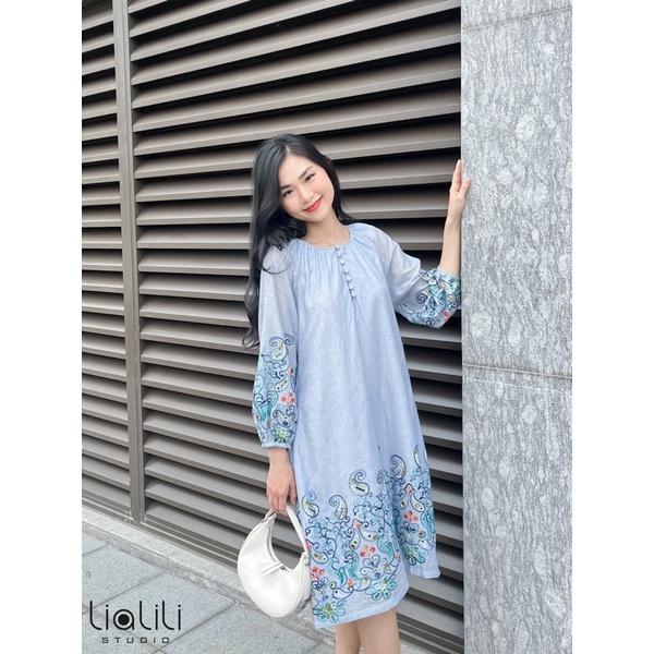 Đầm lửng thêu hoa ,chất kate thêu hoa -Thiết kế từ