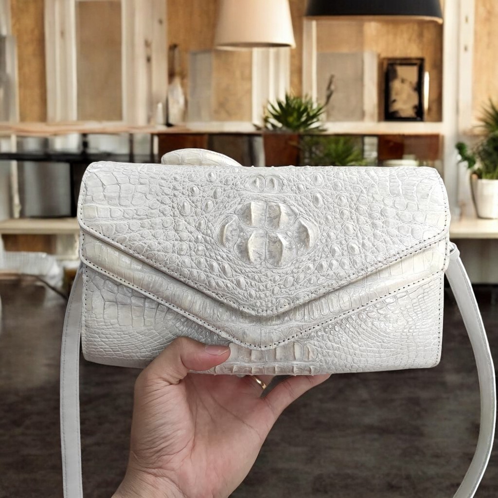 Túi nữ da cá sấu Bạch Tạng