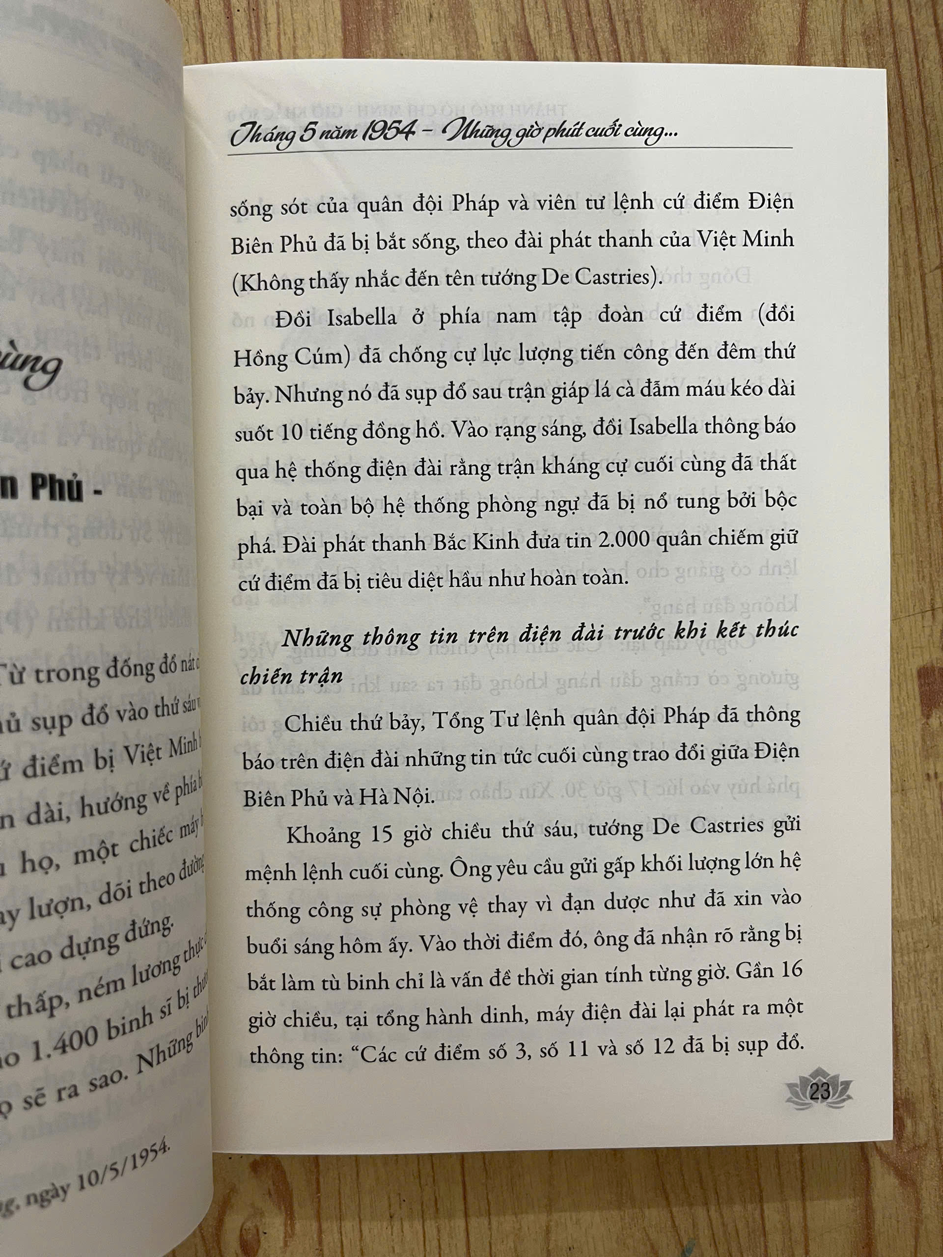 Combo Hồi Ký Nguyễn Thị Bình,Gia Đình, Bạn Bè Và Đất Nước (Bìa Mềm) + Thành Phố Hồ Chí Minh,Giờ Khắc Số 0