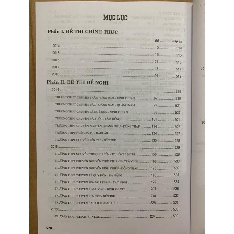 Sách - Tổng tập Đề thi Olympic 30 tháng 4 Tiếng Anh 10 (2018 - 2023 )