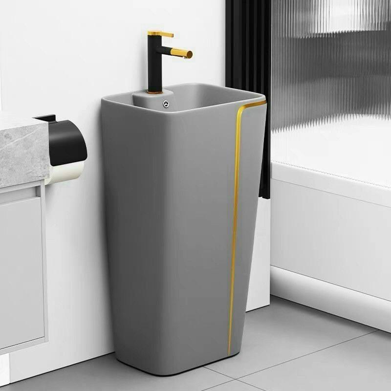 LAVABO TRỤ MÀU XÁM SỌC VÀNG