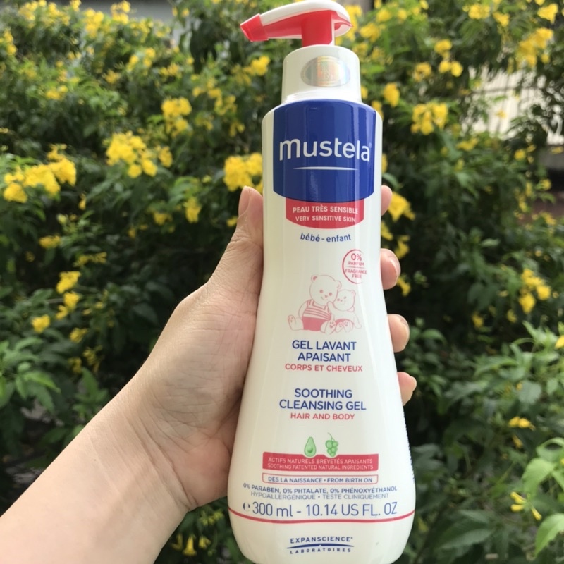 Sữa Tắm Gội Cho Trẻ Sơ Sinh Và Em Bé Da Nhạy Cảm Mustela (300ml)