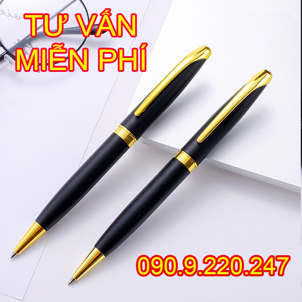 (Gift)Bút ký khắc tên cao cấp 003, đen nhám , dạng xoay mực bi và  rút nắp mực  dạ bi mượt đều ở mọi góc nghiêng