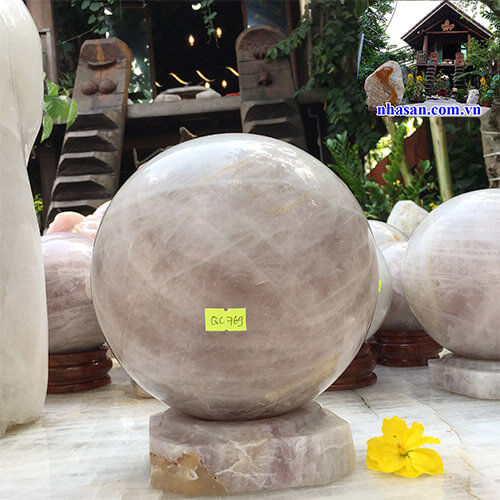 Quả Cầu Phong Thủy Đá Thạch Anh Hồng Tự Nhiên QC769 trấn trạch nặng 10.5kg đường kính 19cm  – Vật phẩm phong thủy may mắn