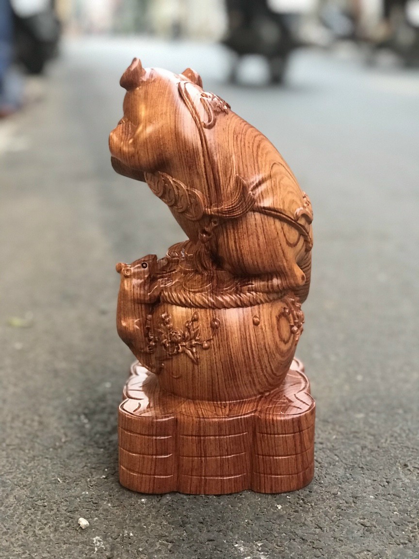 Tượng con chuột phong thủy hút tài lộc gỗ hương đá kt cao 30cm