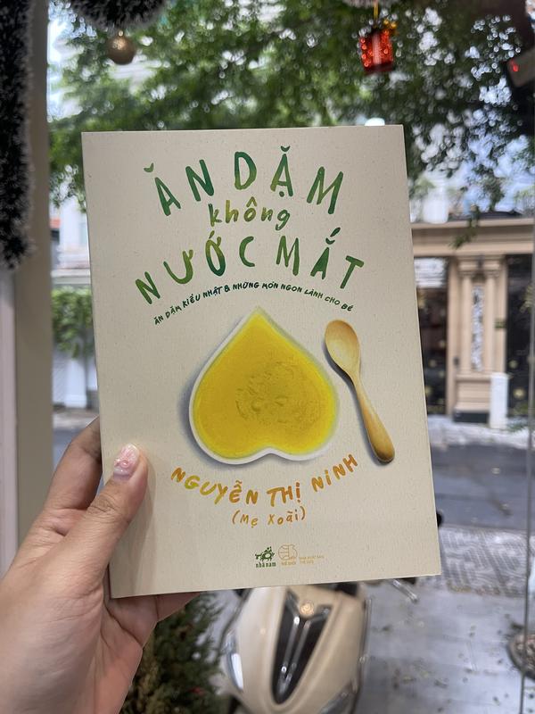 Sách - Ăn dặm không nước mắt (Nhã Nam HCM)