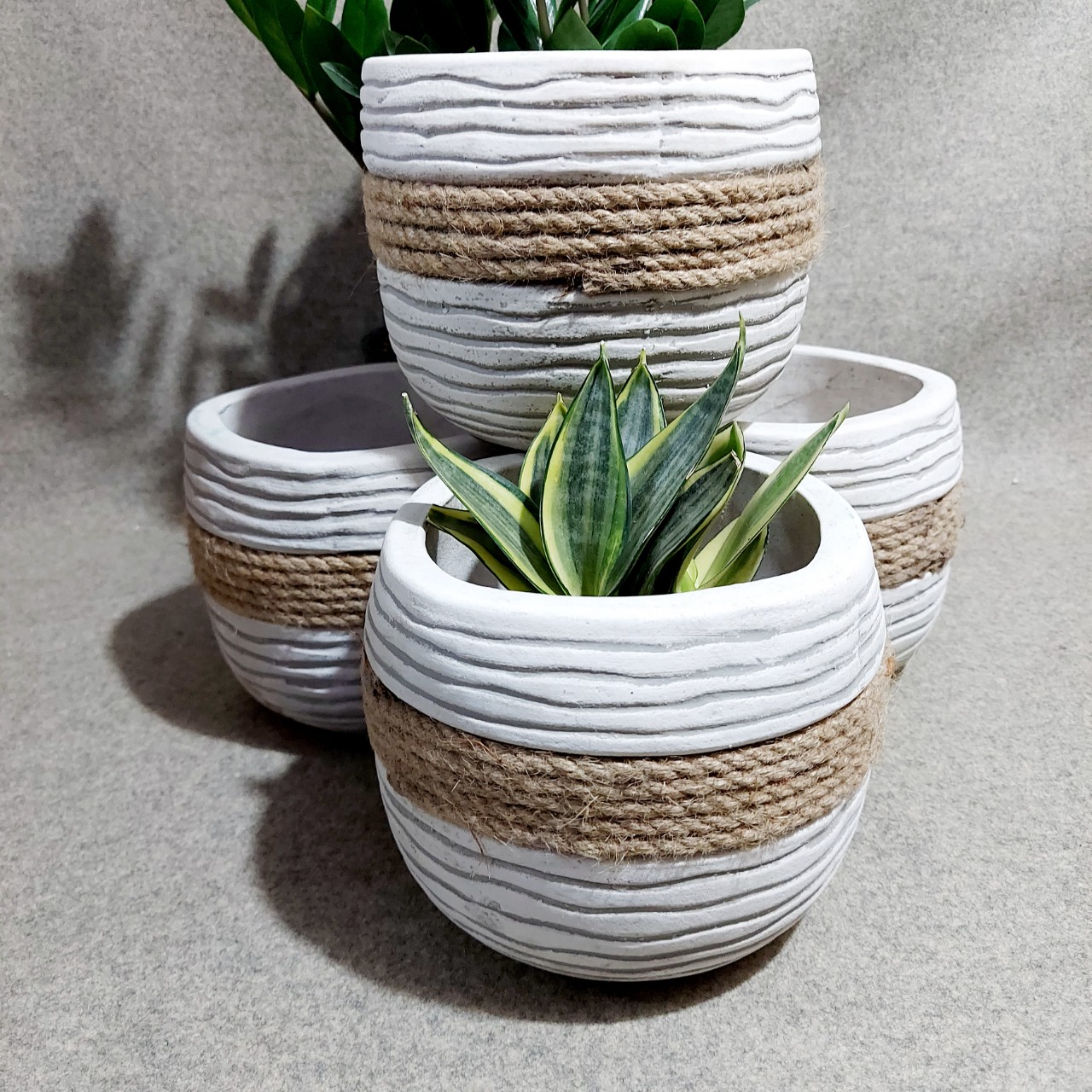 Chậu trồng cây, chậu đất nung sơn wax dây bố Bông Garden House