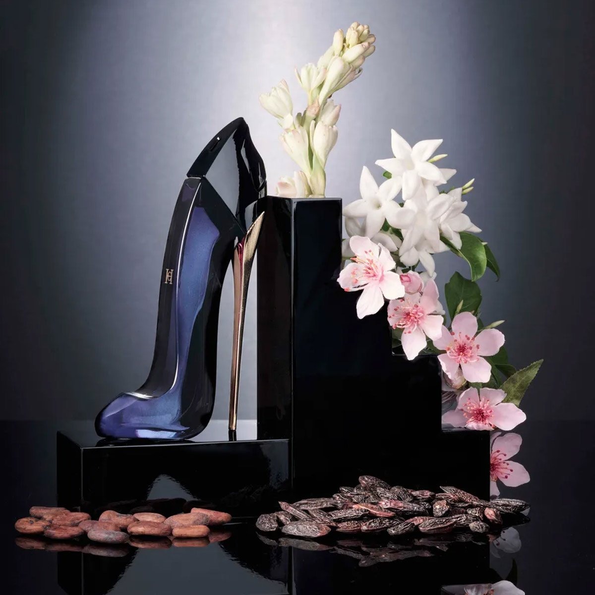Tinh dầu nước hoa dạng xịt Carolina Herrera Good Girl 10ml (mùi nữ)