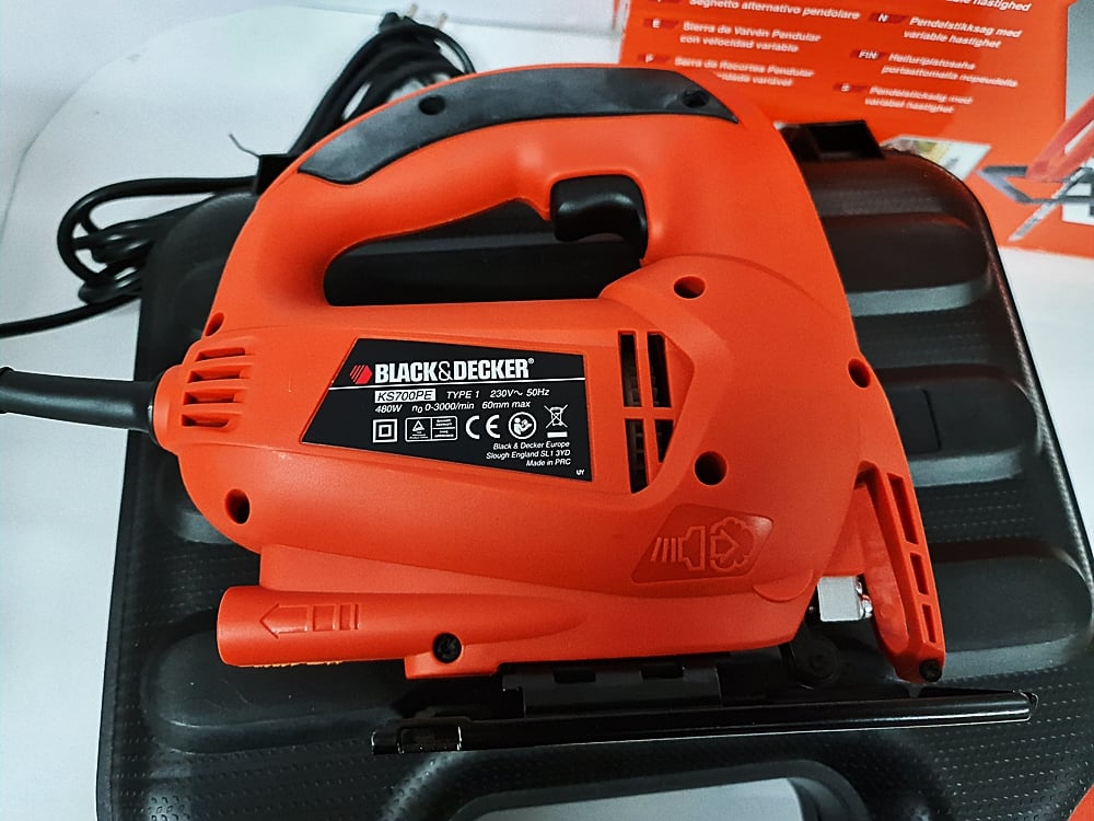 Máy cưa lọng chạy điện 480w BLACK &amp; DECKER KS700PE- Hàng chính hãng