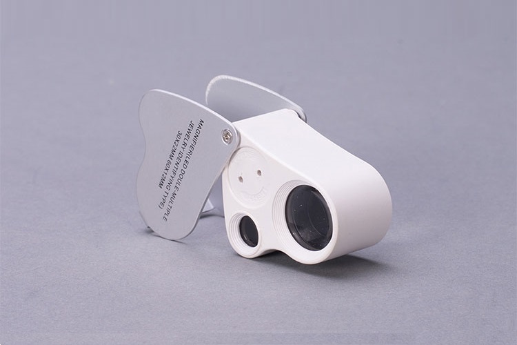 Kính lúp cầm tay mini độ phóng đại 30X và 60X , có đèn LED