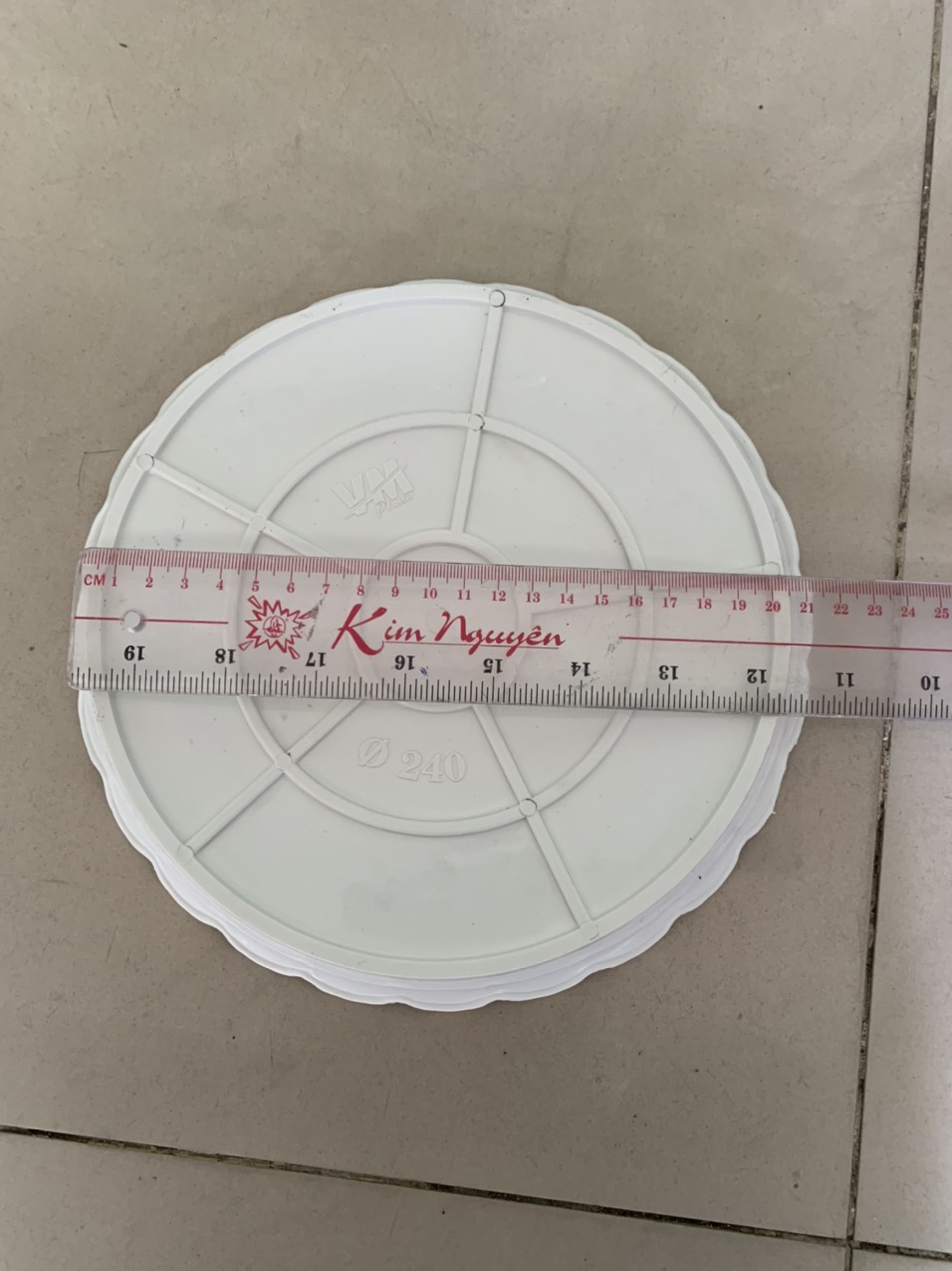 Dĩa nhựa đựng chậu trồng cây size 23,5cm