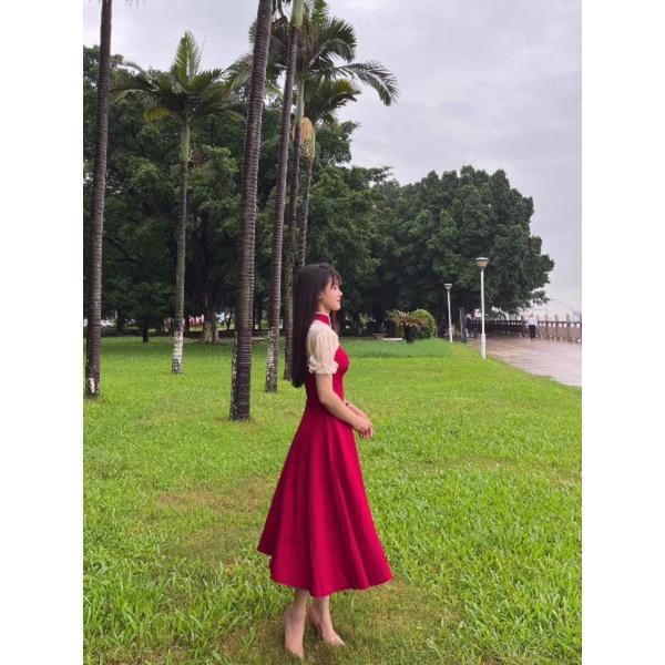 ĐẦM ĐỎ CỔ TRÒN VIỀN NGỌC ĐI TIỆC