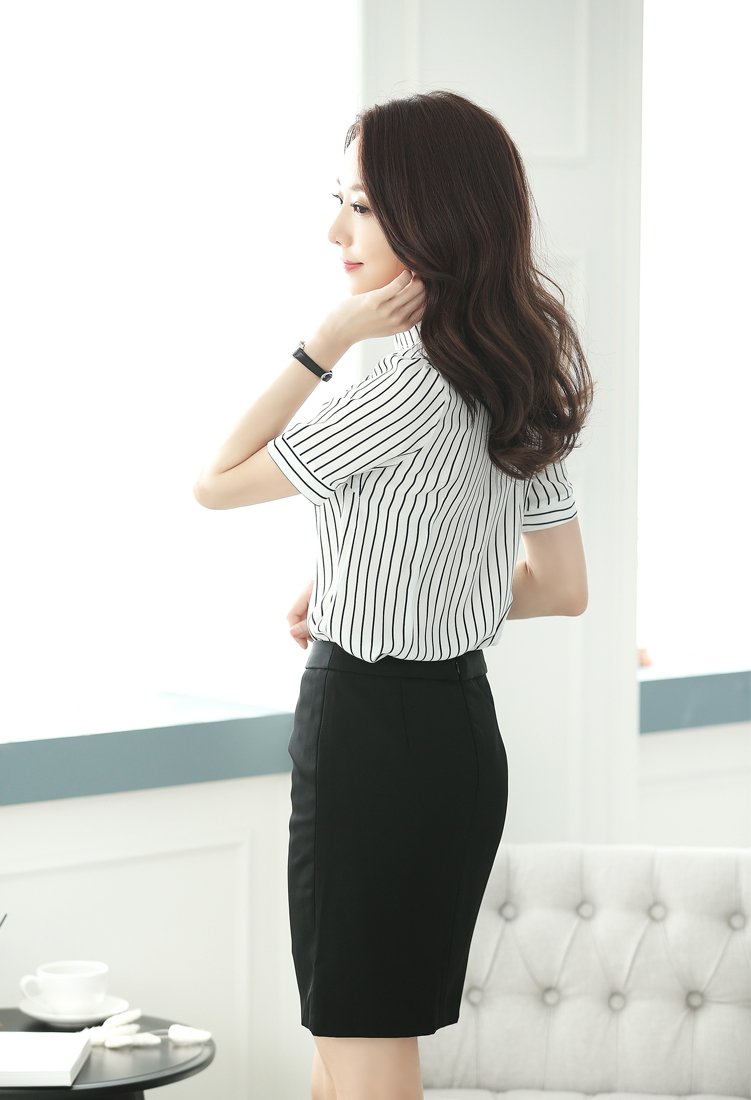 Áo sơ mi , sơ mi nữ trắng ngắn tay kẻ caro SM50