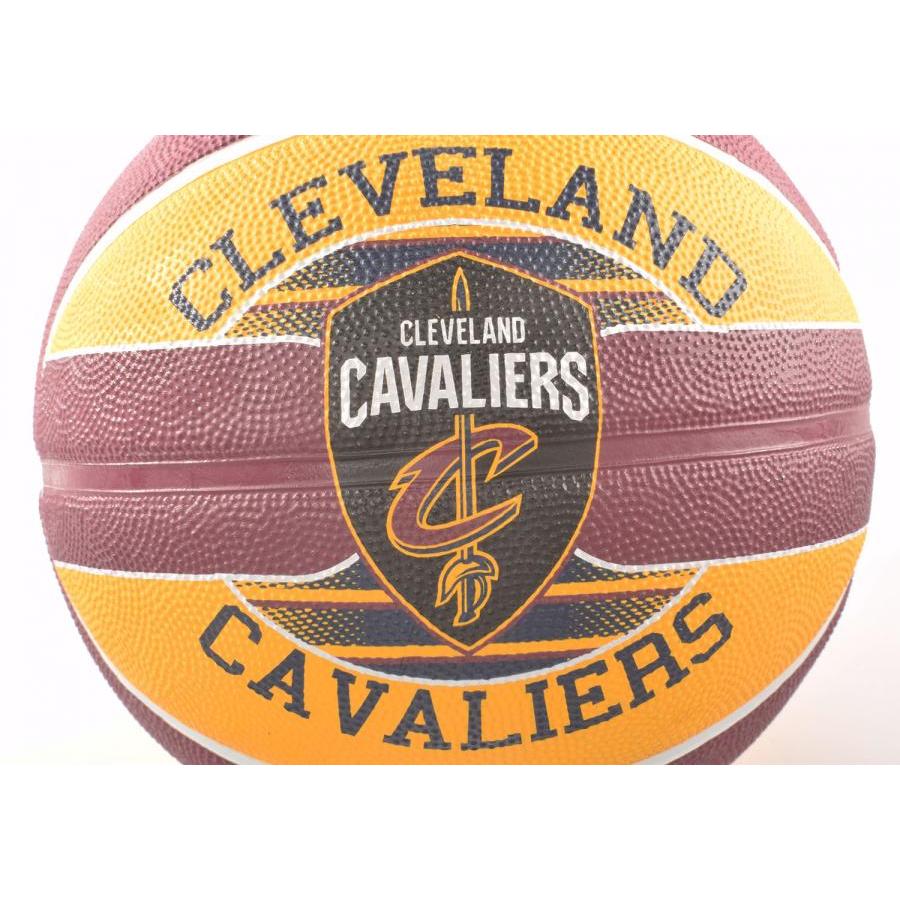 Bóng rổ Spalding NBA Team Cleveland Cavaliers Outdoor size7