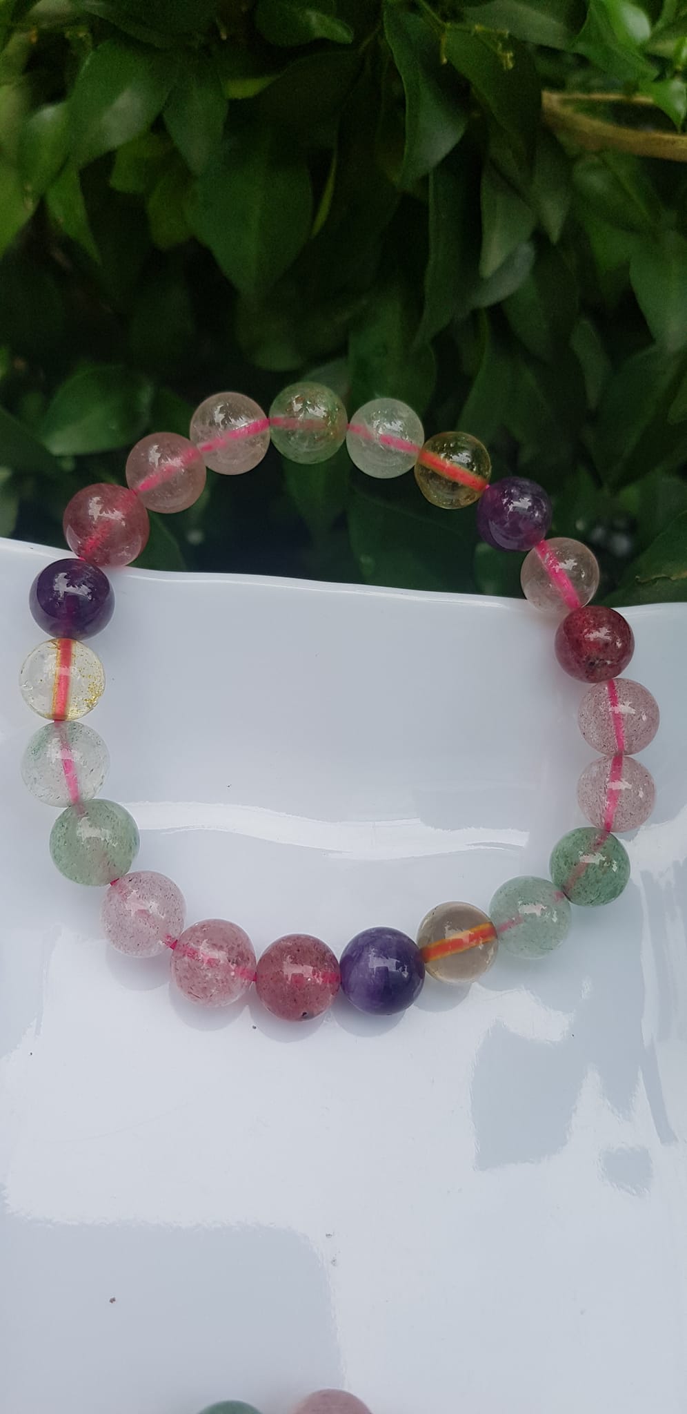 Vòng tay phong thủy may mắn đá thạch anh ngũ sắc tự nhiên Size vòng 8mm bóng tuyệt đẹp đa sắc màu nữ đeo xinh đẹp rẻ hợp nữ tất cả các mệnh Đá thiên nhiên đeo tốt sức khỏe, tim mạch đồng thời may mắn phong thủy tài lộc ạ