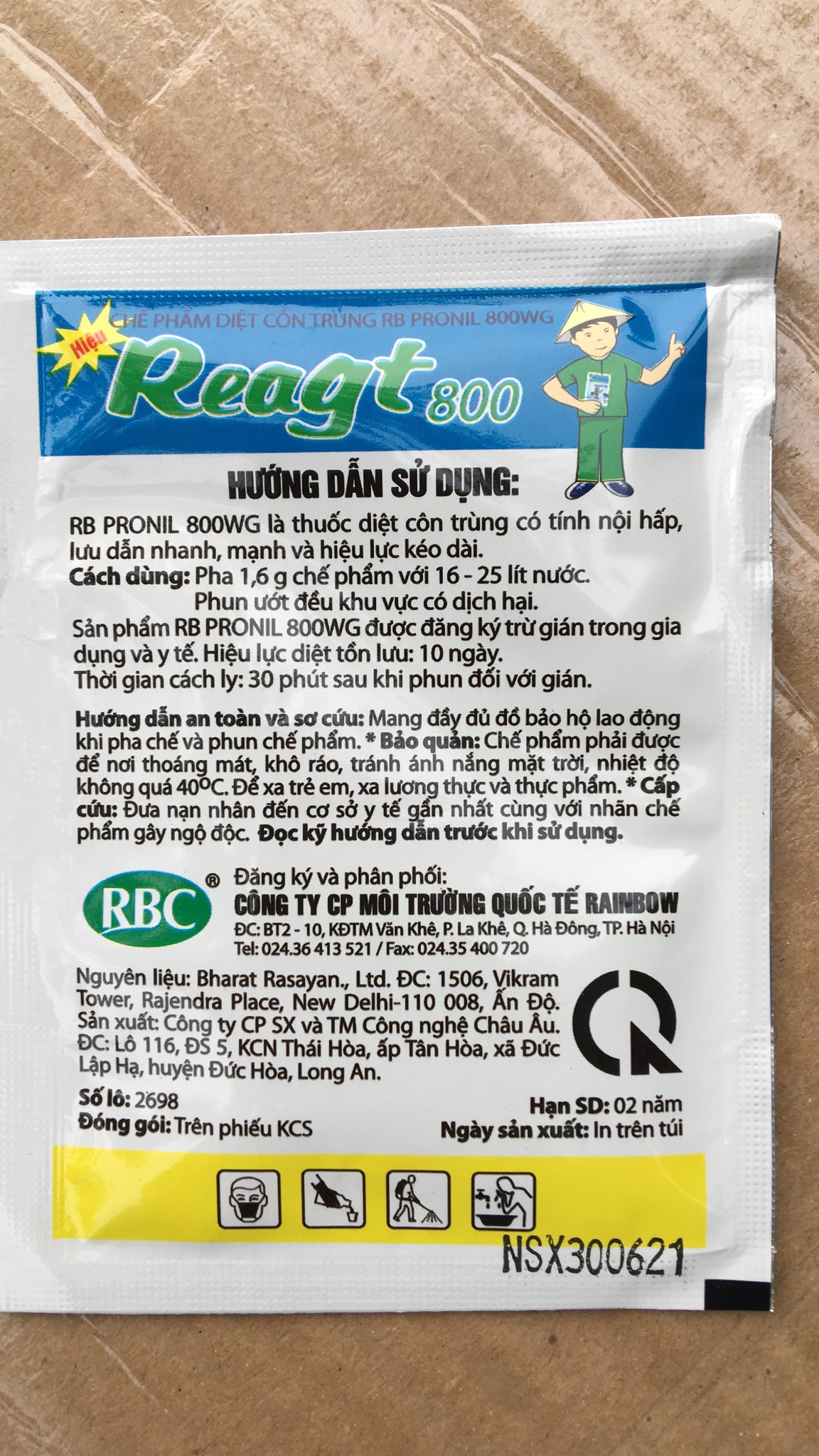 Sản phẩm diệt kiến gián và côn trùng trong gia đình Reagt gói 1.6gr