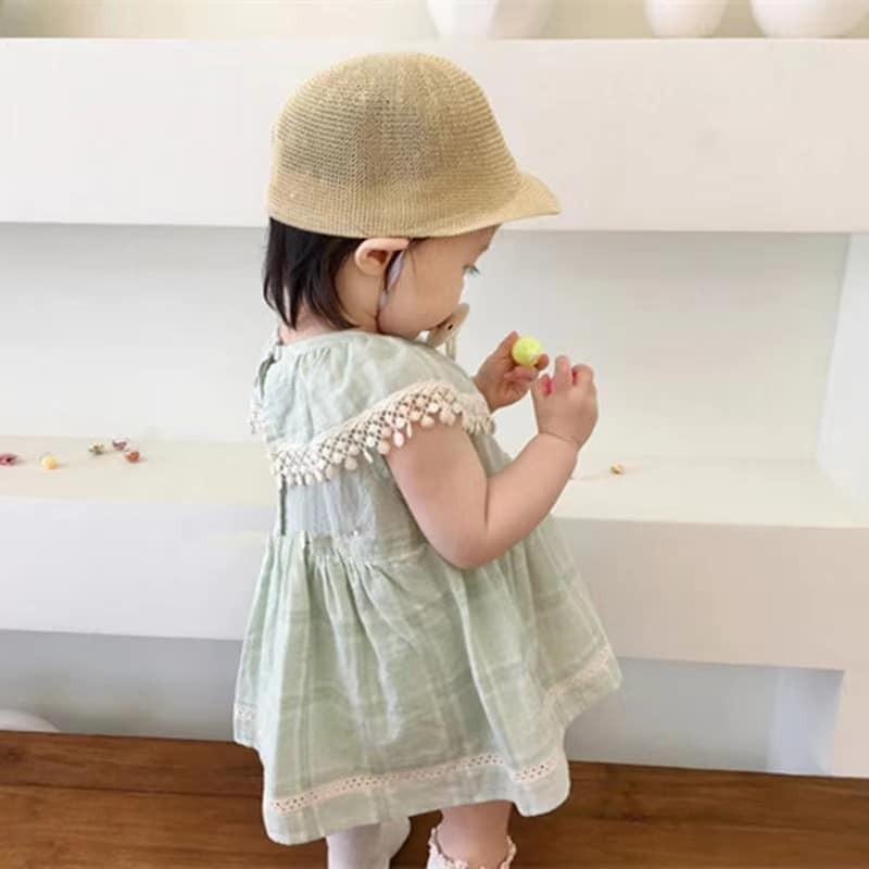 Váy linen xuất Hàn có chip chất mát rất xinh cho bé gái