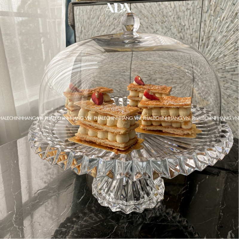 Chân Bồng Pha Lê Rogaska Đựng Đồ Ăn, Trái Cây, Bánh Mứt Kẹo, Có Nắp, Đường Kính 33cm Dùng Trang Trí Bàn Tiệc, Nhập Đức