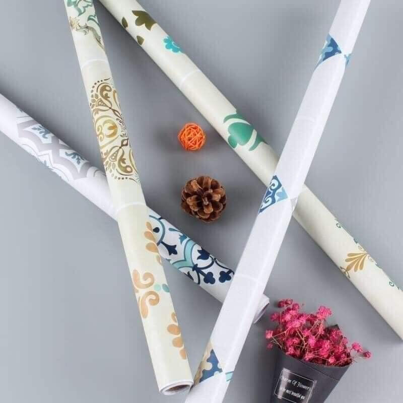 Cuộn giấy, decal dán bếp, dán tường hoa văn giả gạch độc đáo thiết kế sang trọng, chống thấm nước, chịu nhiệt, chống bám bẩn dầu mỡ cho tường nhà bạn