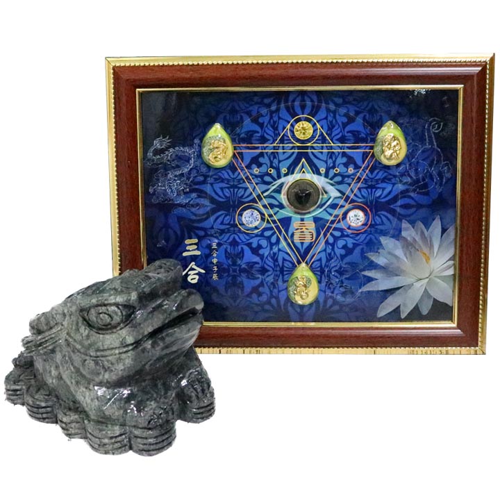 Tranh Tam hợp Thân Tý Thìn phong thủy