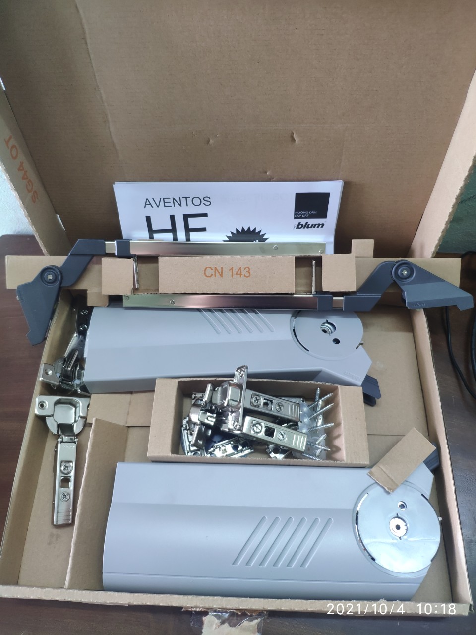 Tay nâng blum f22, tay nâng blum f25