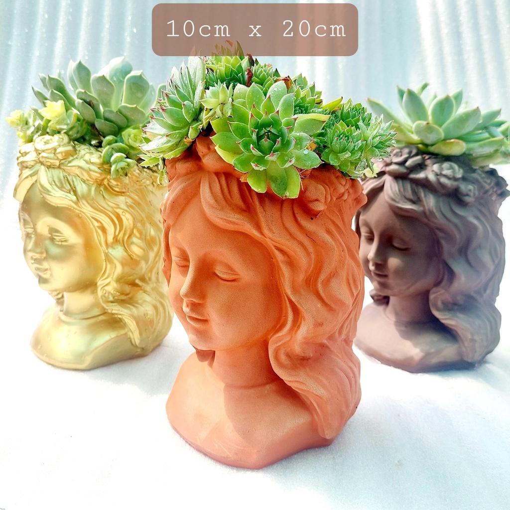 Chậu đất nung - Cô gái Ana, miệng chậu 10cm, chiều 20cm