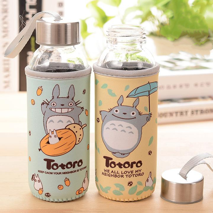 Bình Nước Thủy Tinh Totoro Có Dây Xách Và Bọc Vải 300ml ( Giao mẫu ngẫu nhiên)
