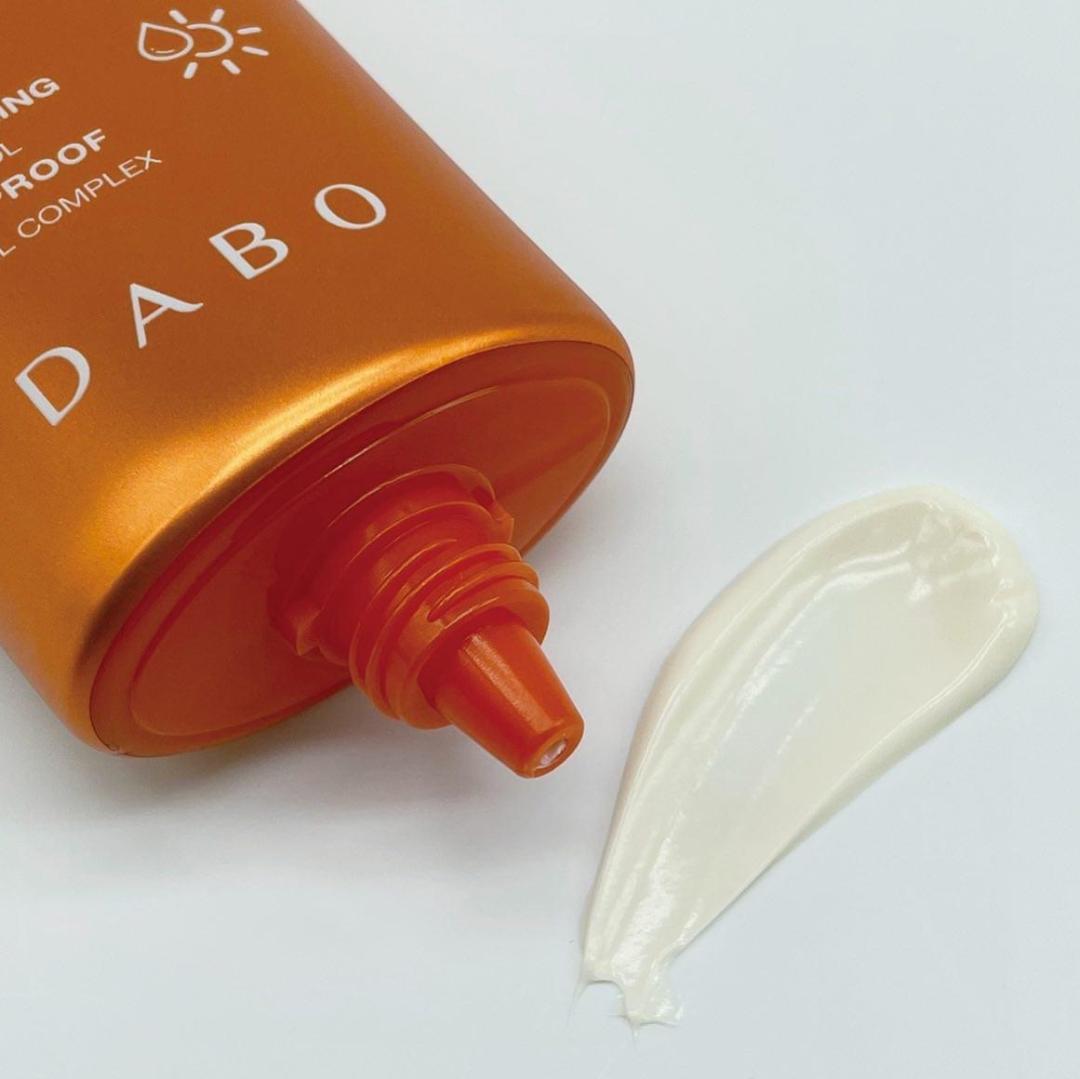 Kem chống nắng dưỡng da tác dụng 8h Hàn Quốc Dabo White Sunblock Cream SPF 50 PA+++ (70ml) - Hàng Chính Hãng