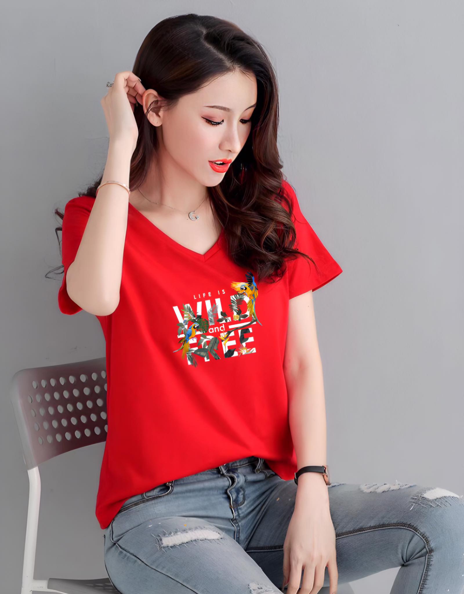 Áo thun nữ form rộng cổ tim MXM in chữ Wild Free thun cotton 4 chiều từ 45-60kg