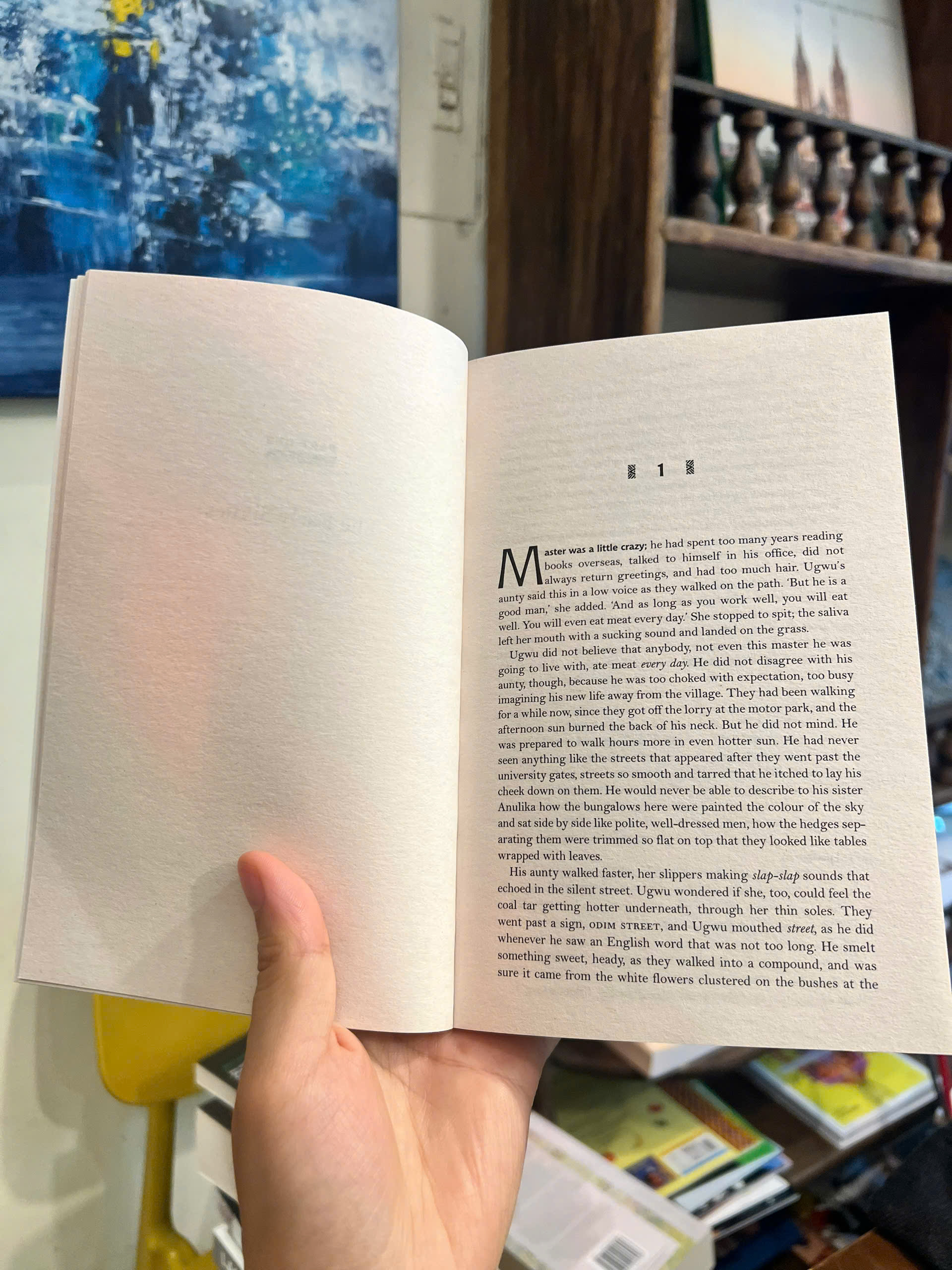 Sách - Half of a Yellow Sun by Chimamanda Ngozi Adichie | Historical Fiction / Ngoại văn Nhập khẩu