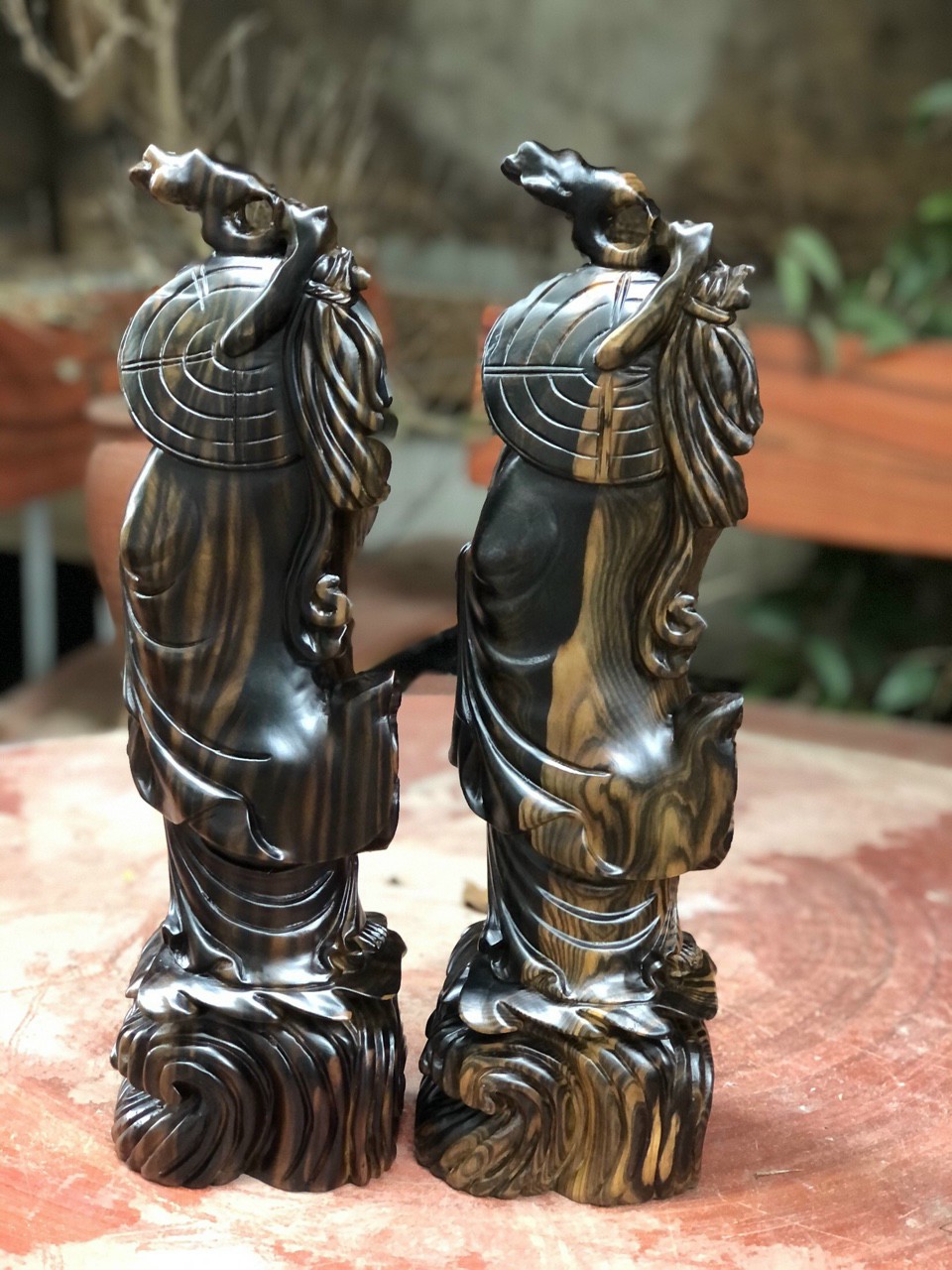 Tượng đạt ma sư tổ bằng gỗ mun kt cao 40×12×10cm