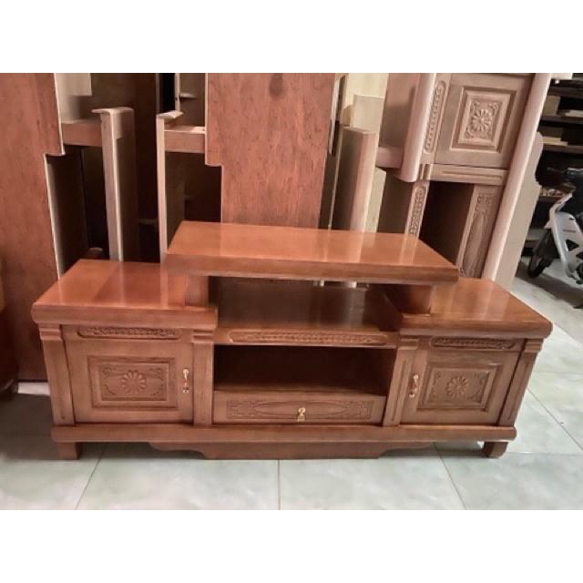 Kệ tivi gỗ 1m8