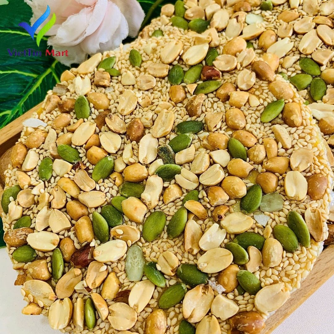 Kẹo Đậu Phộng Mix Hạt Bí Xanh VietTin Mart