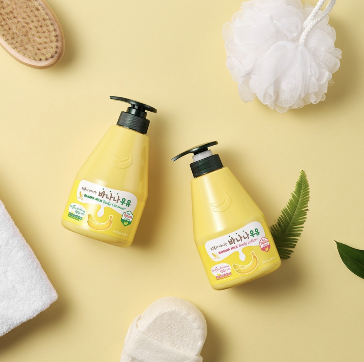 Sữa tắm lúa mạch dưỡng sáng da, dưỡng ẩm và mềm mịn Kwailnara Oat Milk Body Cleanser 560g