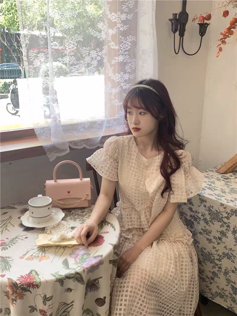 Váy bèo cổ nơ ulzzang hàn quốc